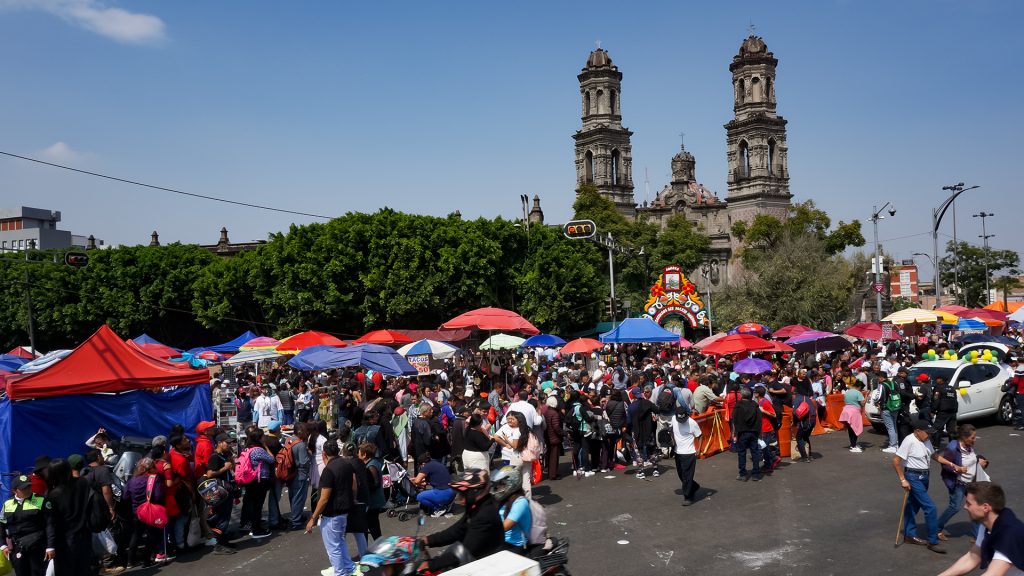 Foto: Gabriel Morales |  San Judas Tadeo: Un Día de Fe y Gratitud en el Corazón de la Ciudad de México